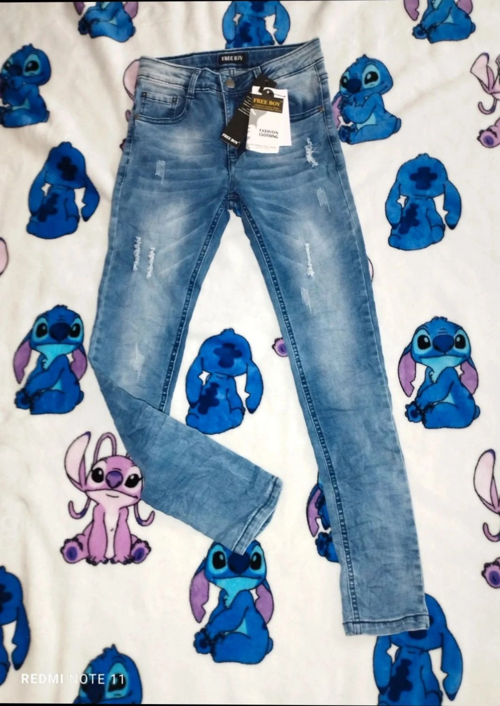 Jeans taille 12 ans 